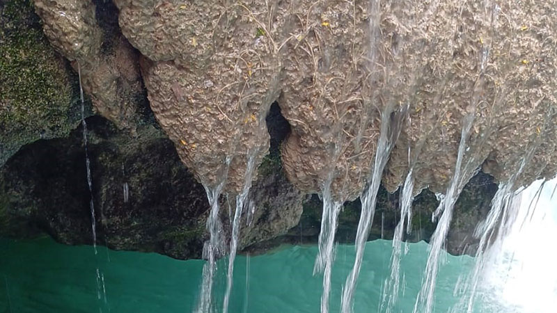 Cliff at Blue Hole